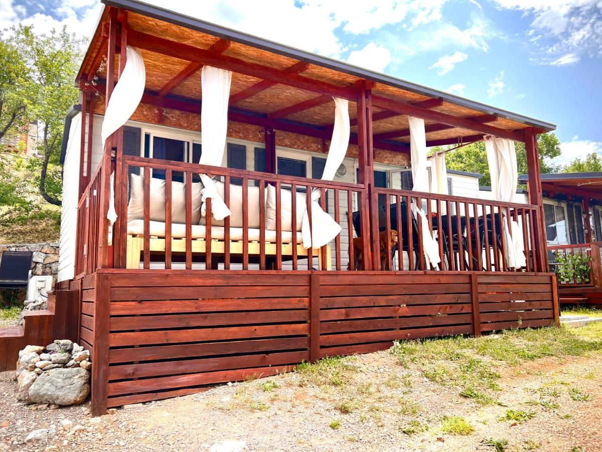 Mobile Home Nebo Luxus Klenovica Esterno foto